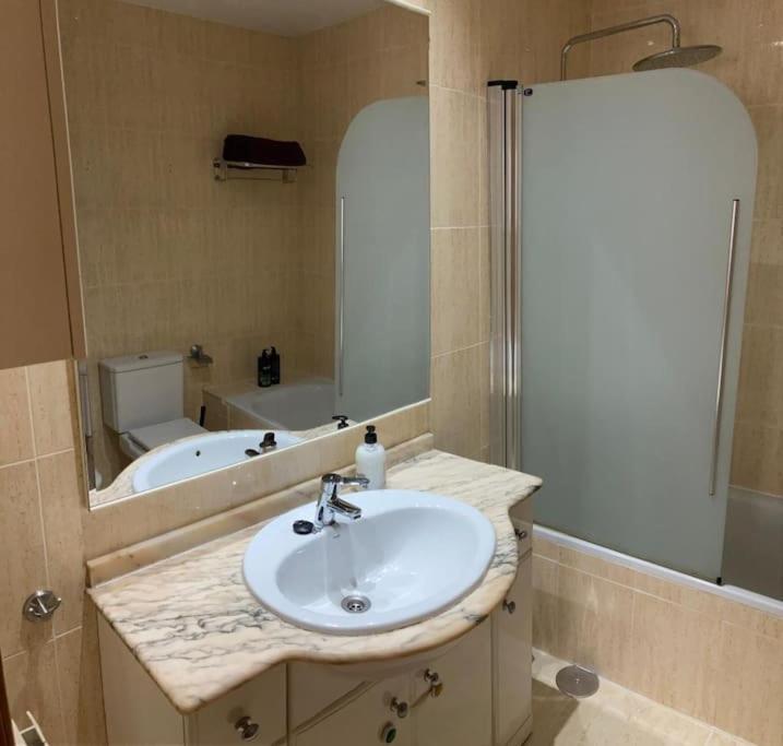 Apto 2 Habitaciones, Garaje Gratis Madrid Ngoại thất bức ảnh